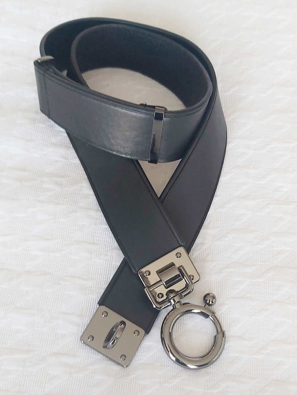 Holt Renfrew Women's Leather Belt - Picture 3 of 12